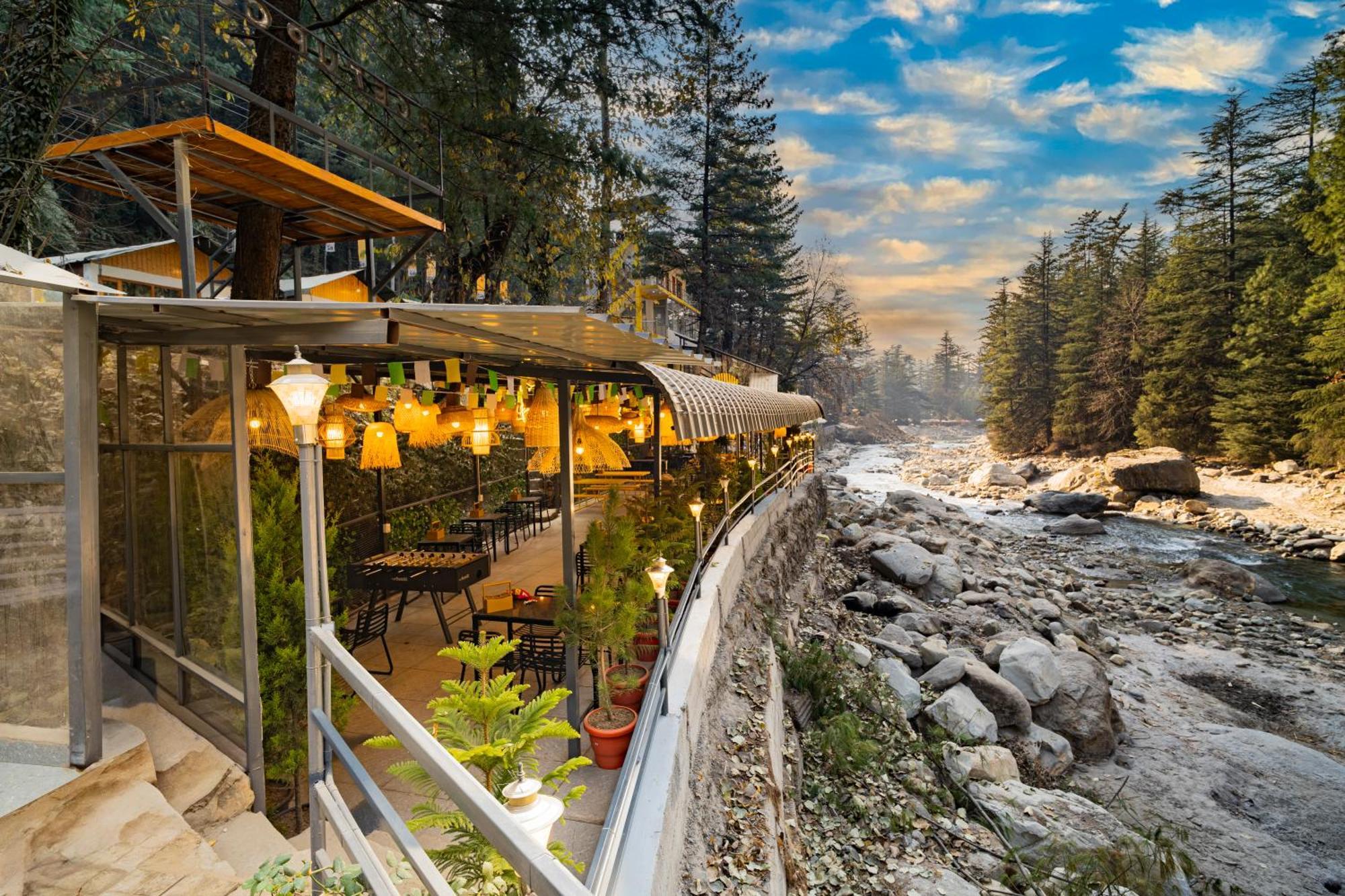 The Hosteller Kasol, Riverside Dış mekan fotoğraf