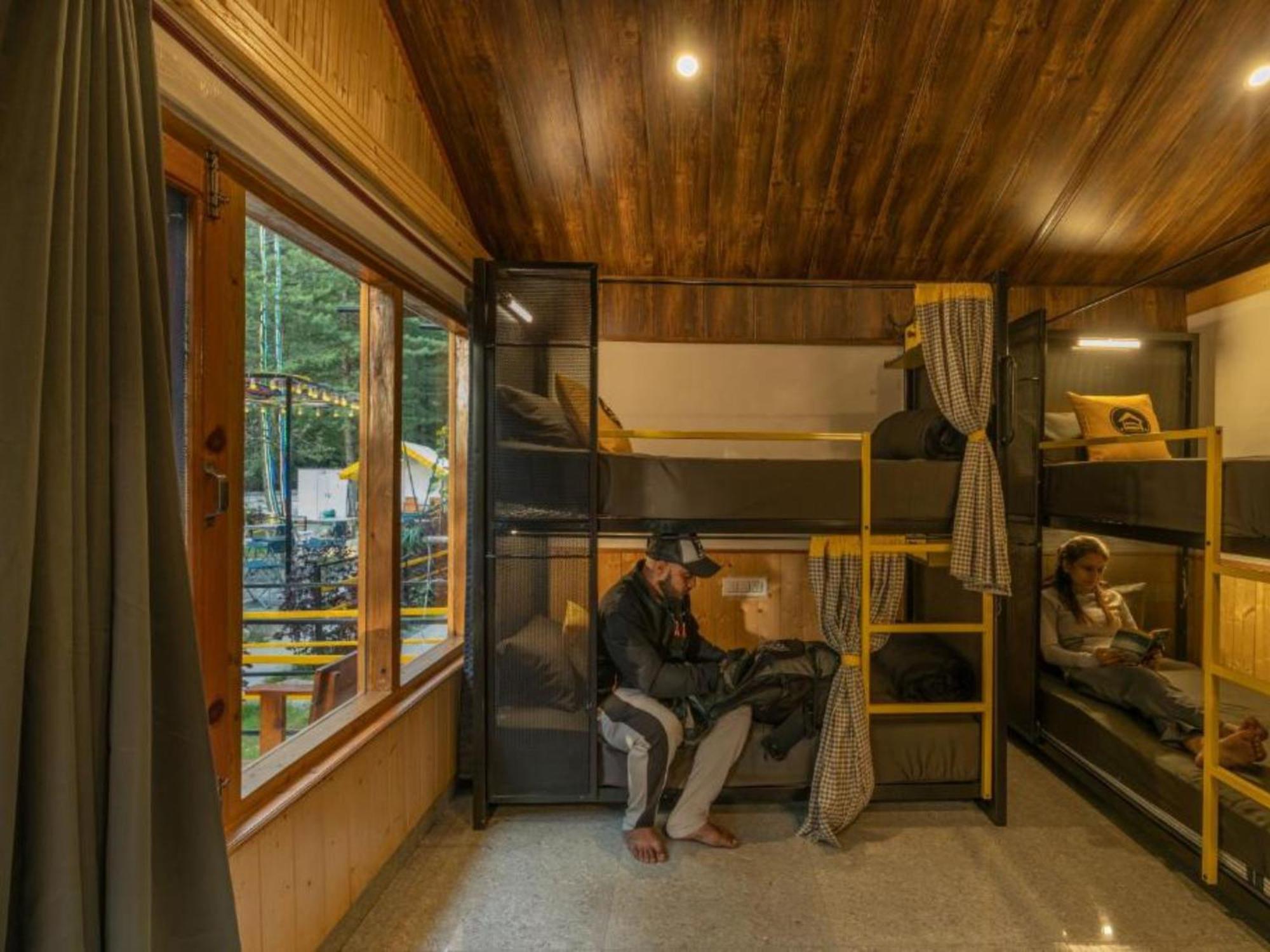 The Hosteller Kasol, Riverside Dış mekan fotoğraf